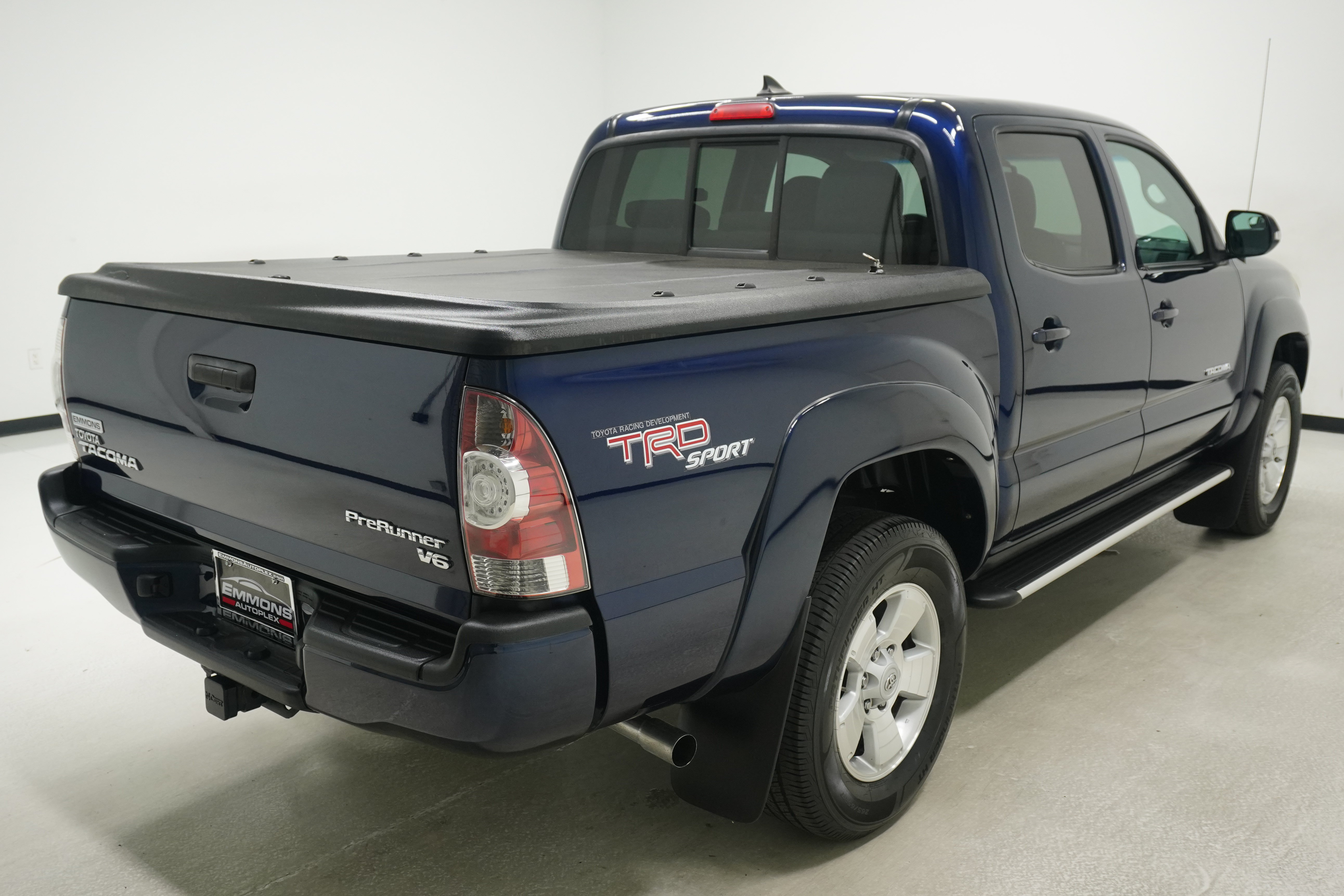 Used 2012 Toyota Tacoma PreRunner w/ TRD Sport Pkg RWD image 4