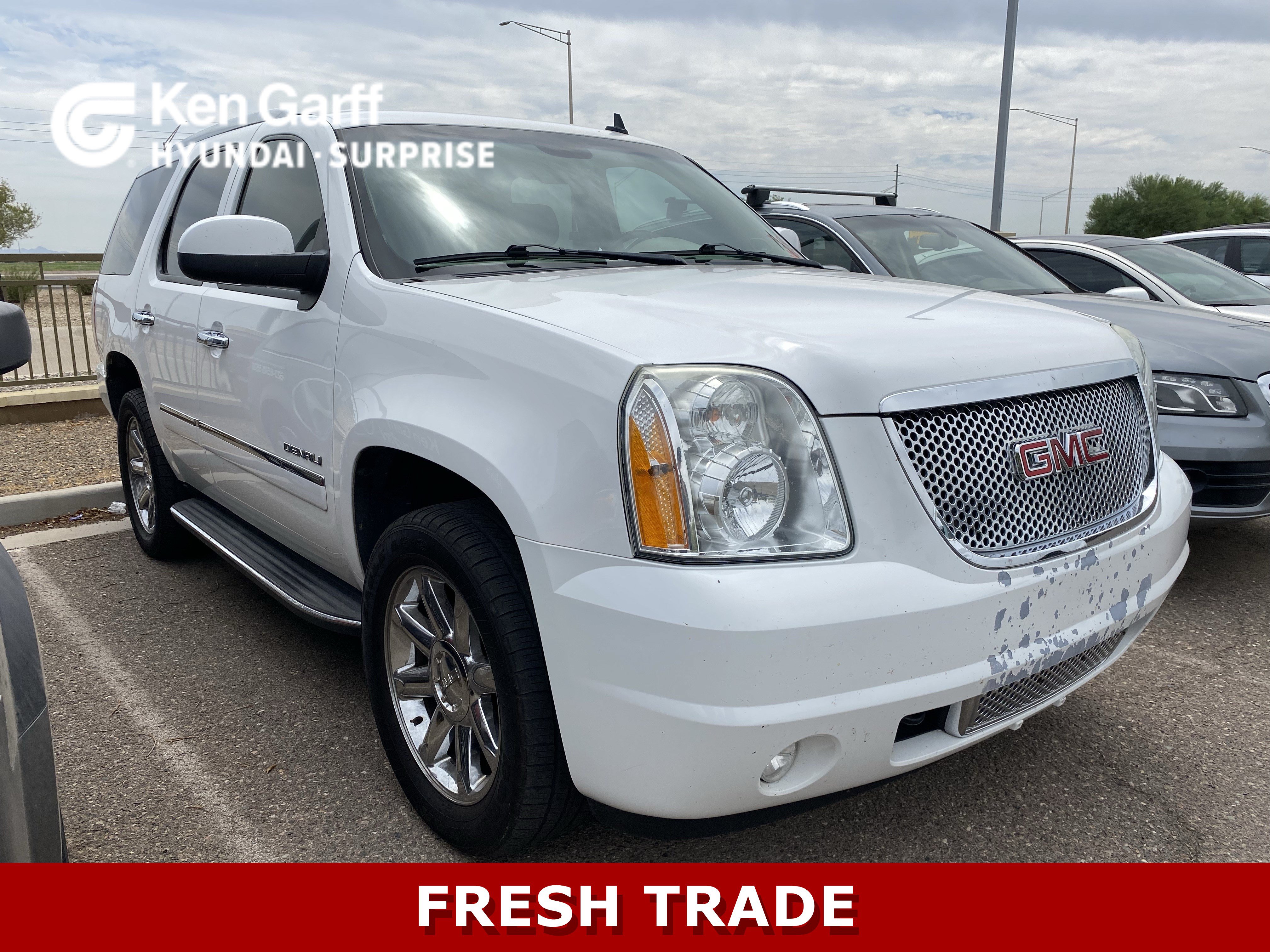 Used 2013 GMC Yukon Denali AWD/4WD image 1