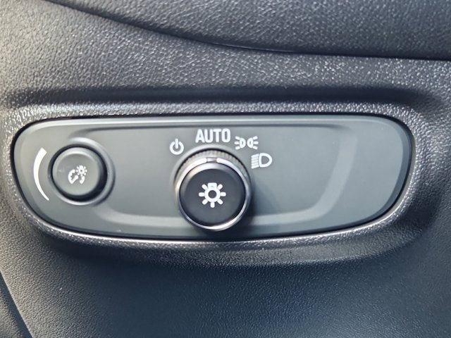 Used 2023 Chevrolet Equinox LT AWD/4WD image 21