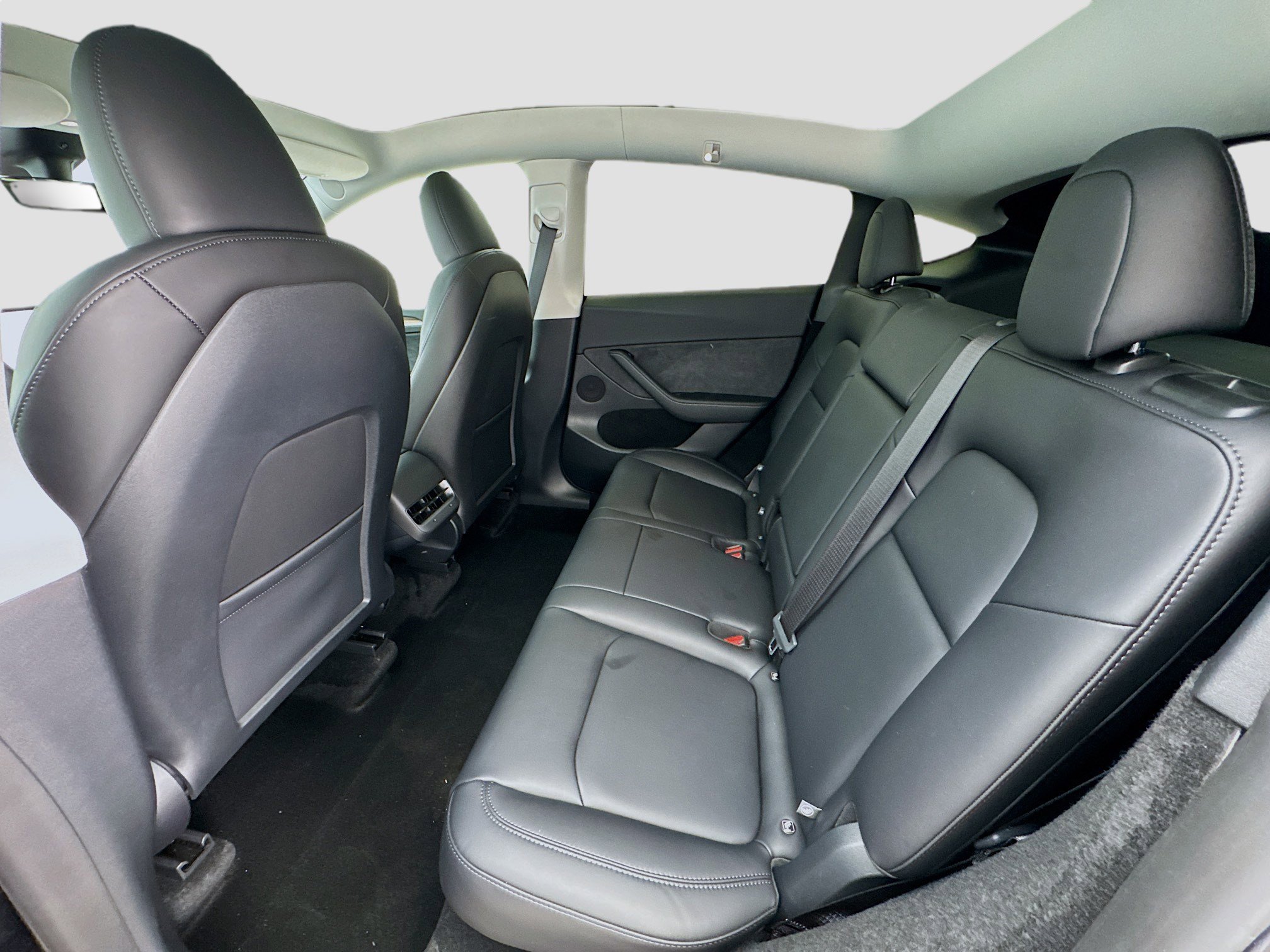 Used 2025 Tesla Model Y Performance AWD/4WD image 16