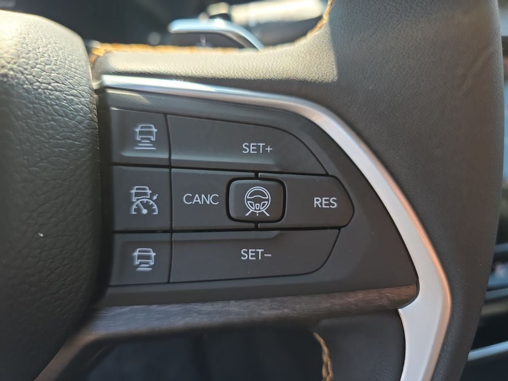 New 2026 Jeep Grand Cherokee L Limited AWD/4WD image 20