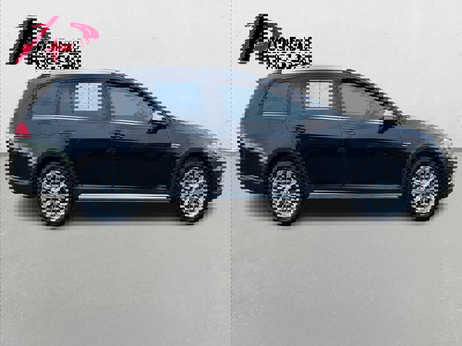 Used 2018 Volkswagen Golf Alltrack SE image 7