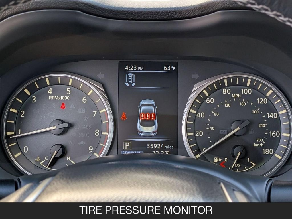 Used 2023 INFINITI Q50 Luxe w/ Cargo Package RWD image 21