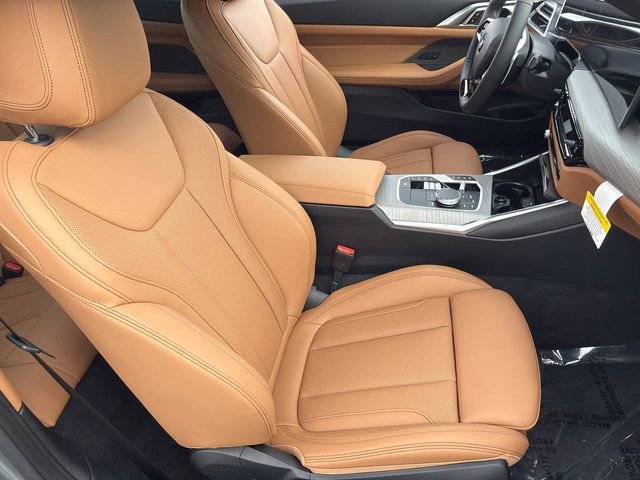 Used 2026 BMW 430i Coupe w/ Premium Package image 11