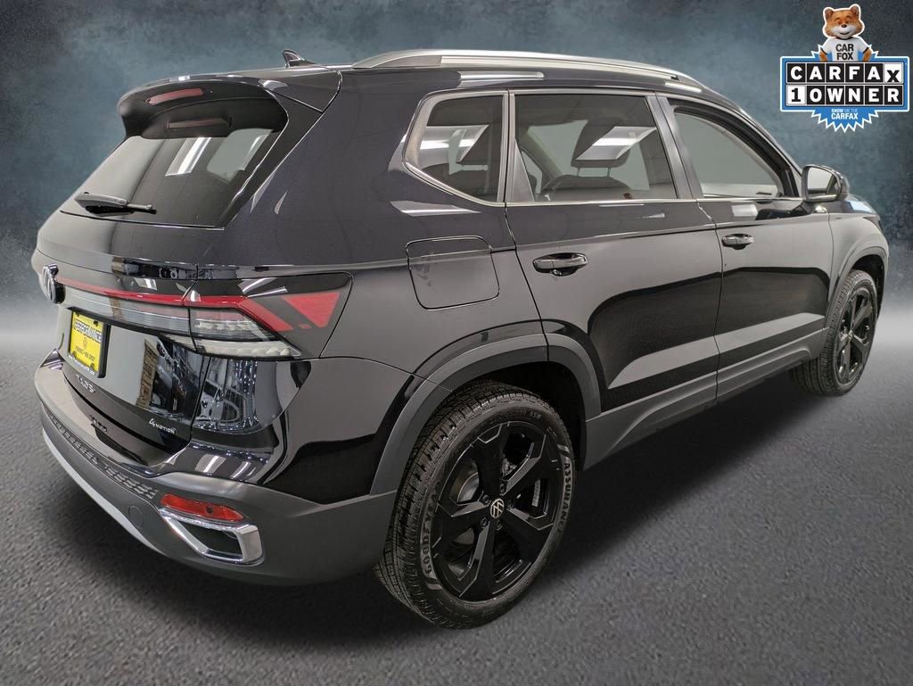 Used 2025 Volkswagen Taos SEL w/ Black Wheel Plus Package image 5