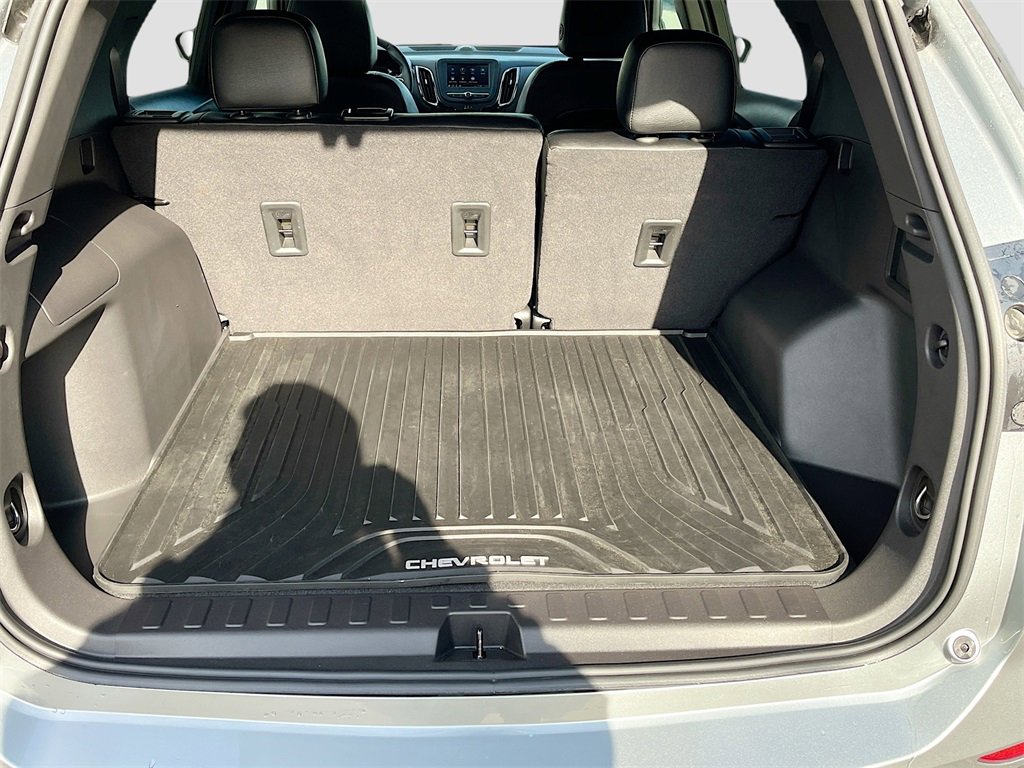 Used 2024 Chevrolet Equinox RS image 24