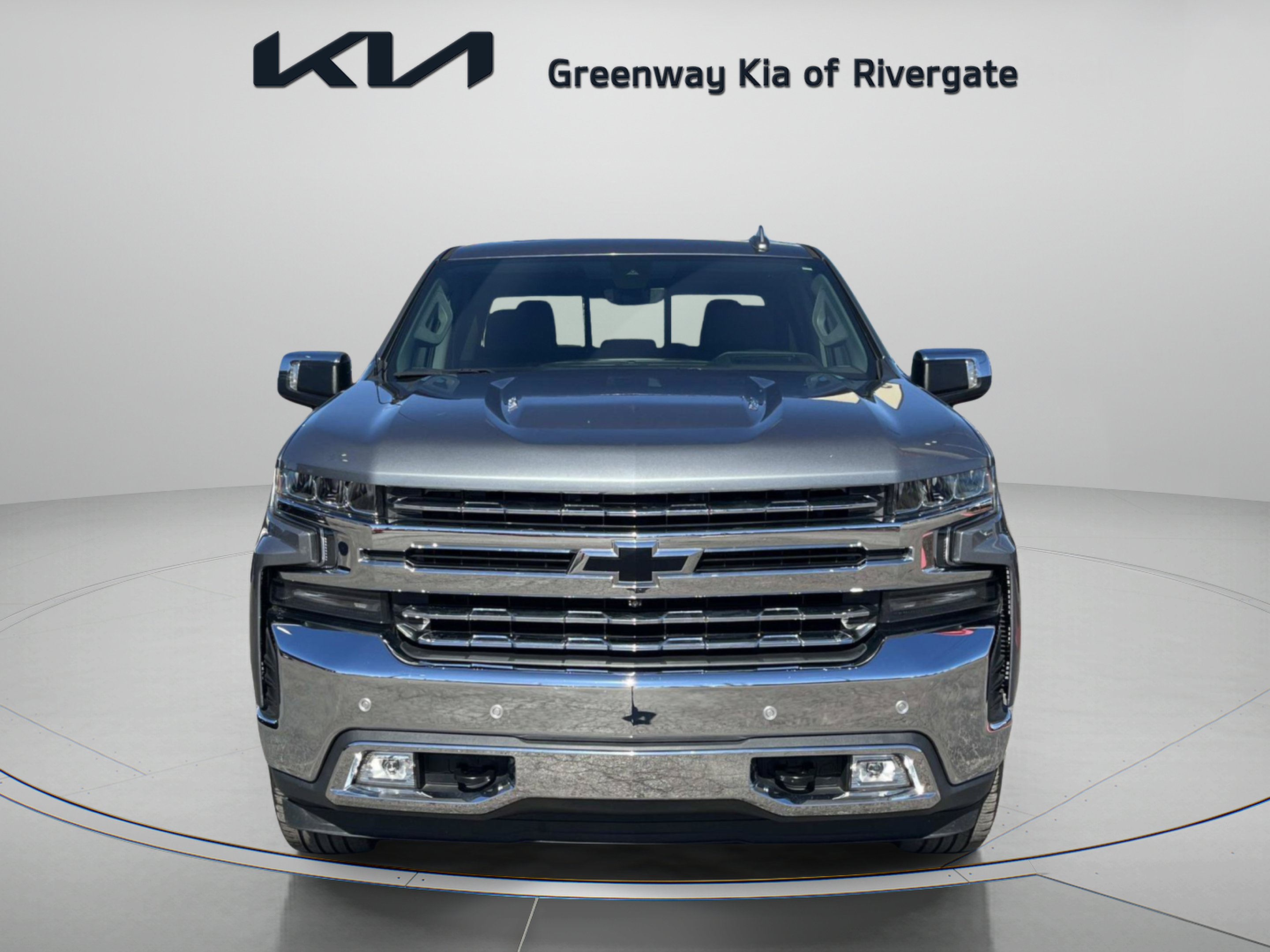 Used 2019 Chevrolet Silverado 1500 LTZ w/ LTZ Premium Package AWD/4WD image 2
