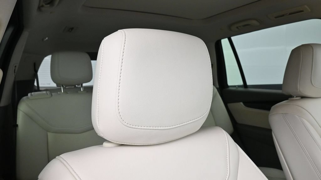 Certified 2023 Cadillac XT6 Premium Luxury FWD image 19