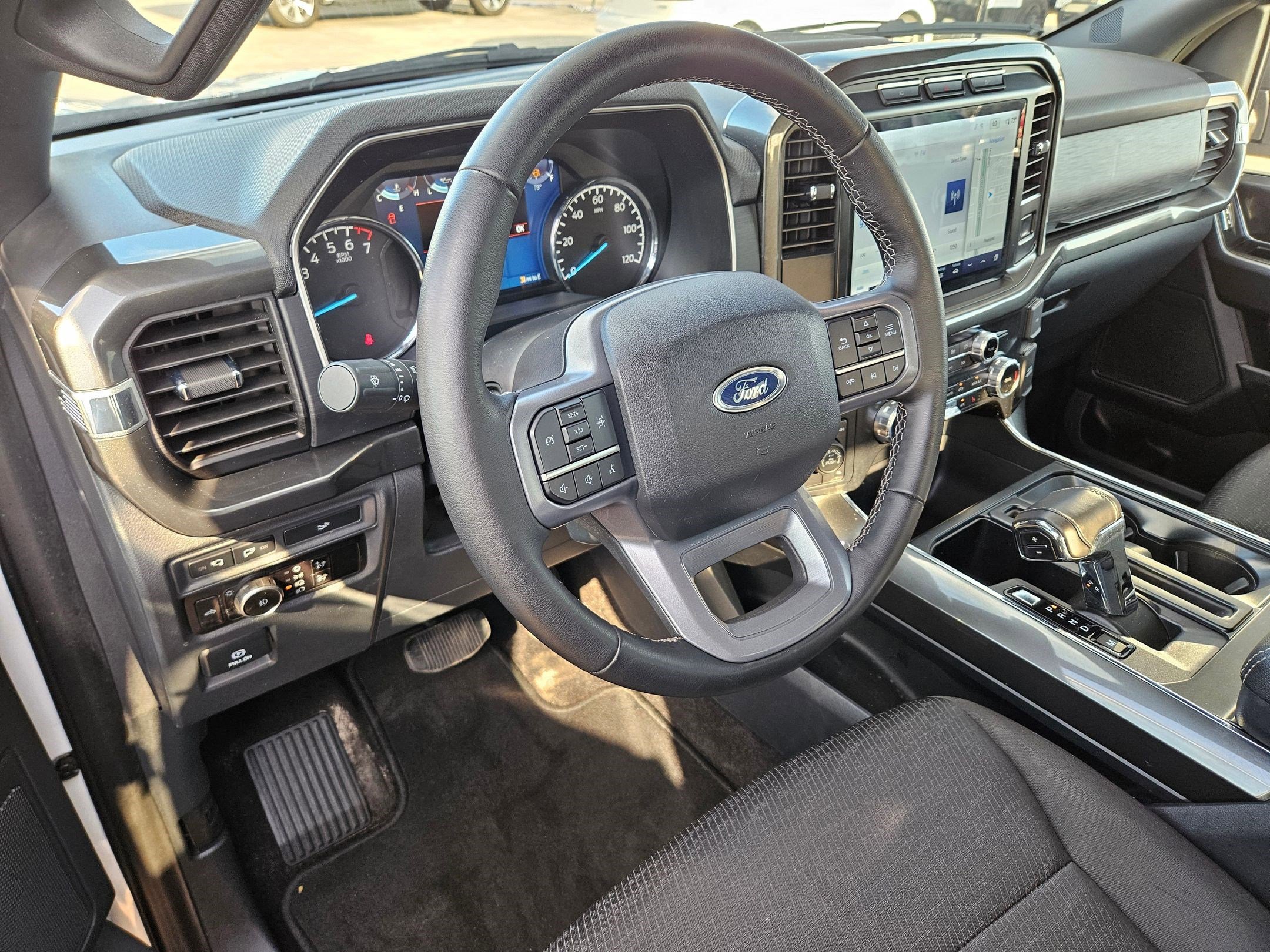 Used 2023 Ford F150 XLT w/ Equipment Group 302A High image 14