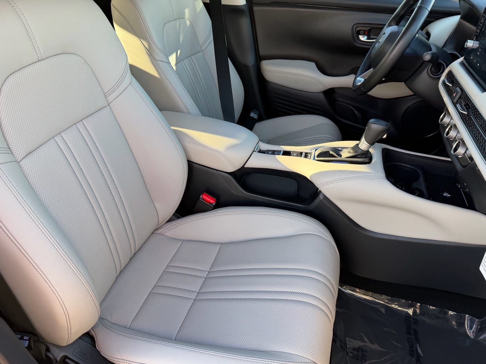 Certified 2026 Honda HR-V EX-L image 14