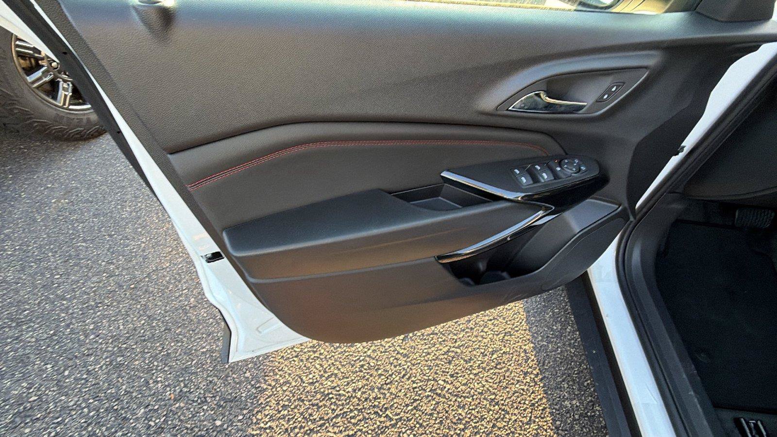 New 2026 Chevrolet Trax RS w/ Driver Confidence Package FWD image 14