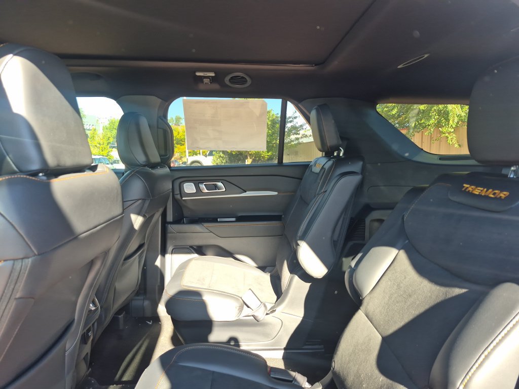 New 2026 Ford Explorer Tremor w/ Tremor Ultimate Package AWD/4WD image 15