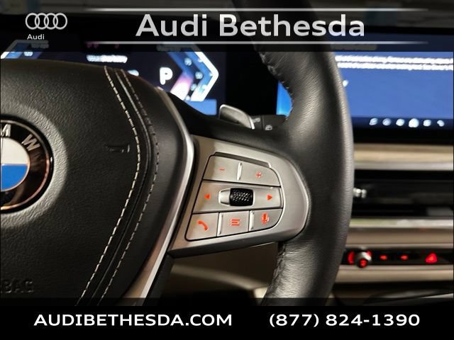 Used 2024 BMW X7 xDrive40i w/ Executive Package AWD/4WD image 18