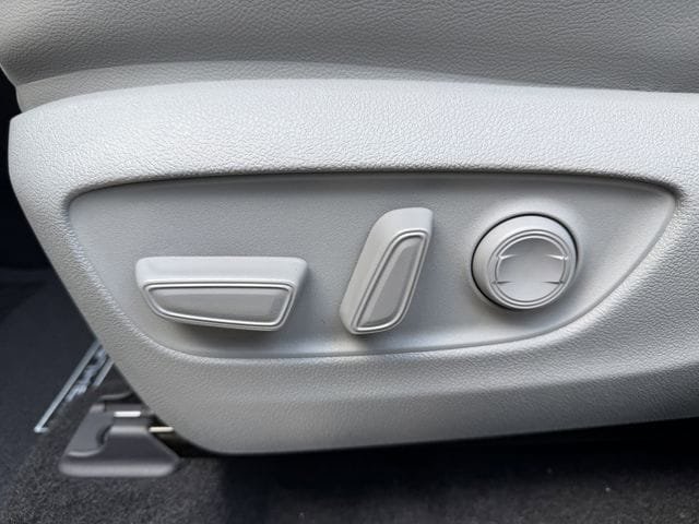 New 2026 Toyota Highlander XLE AWD/4WD image 26