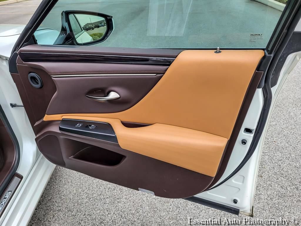 Used 2021 Lexus ES 350 w/ Accessory Package 2 FWD image 32
