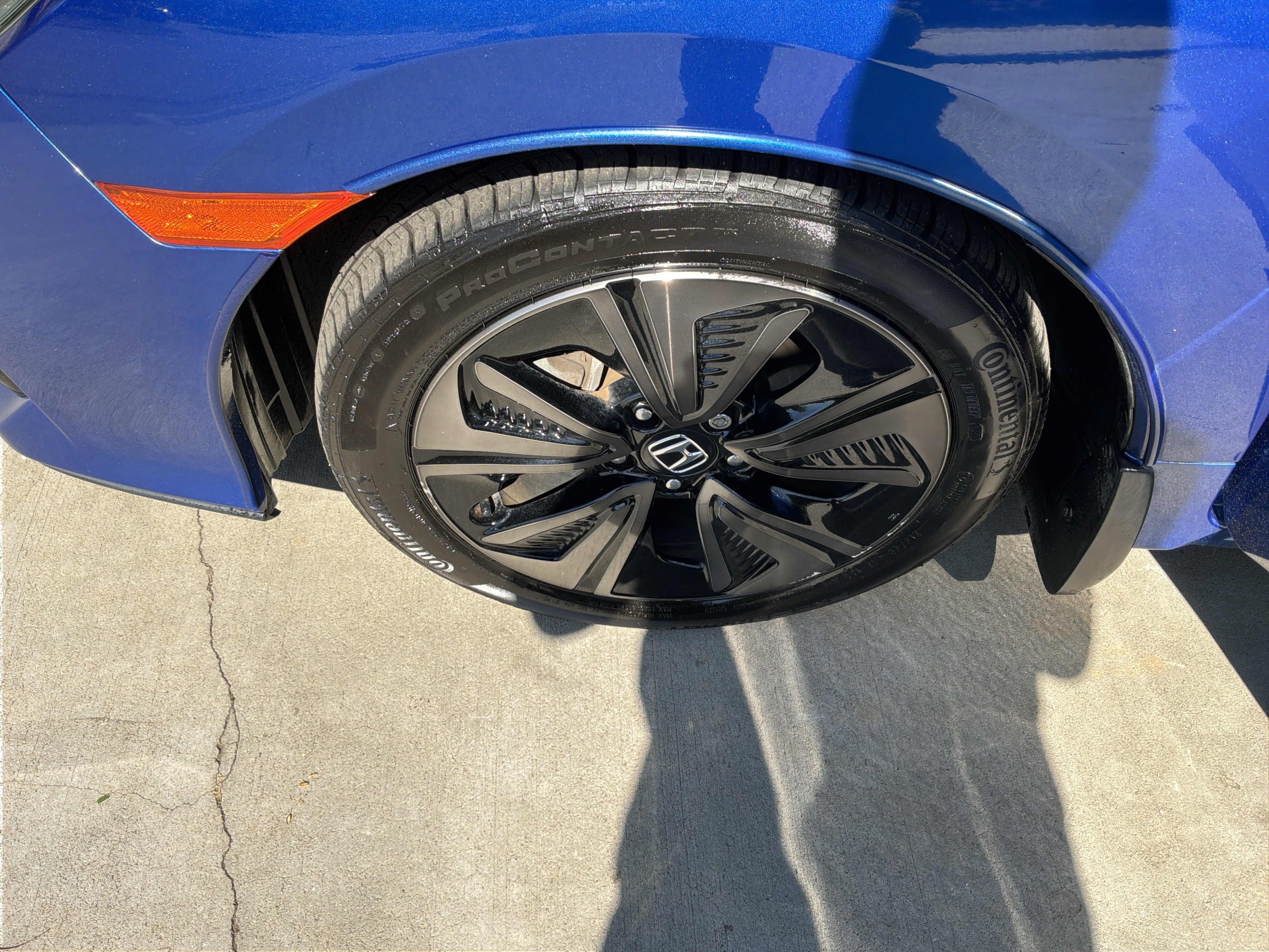 Used 2018 Honda Civic EX image 14