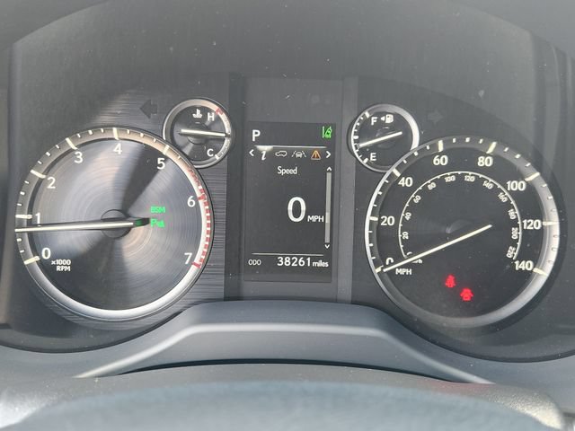 Used 2023 Lexus GX 460 Premium AWD/4WD image 17