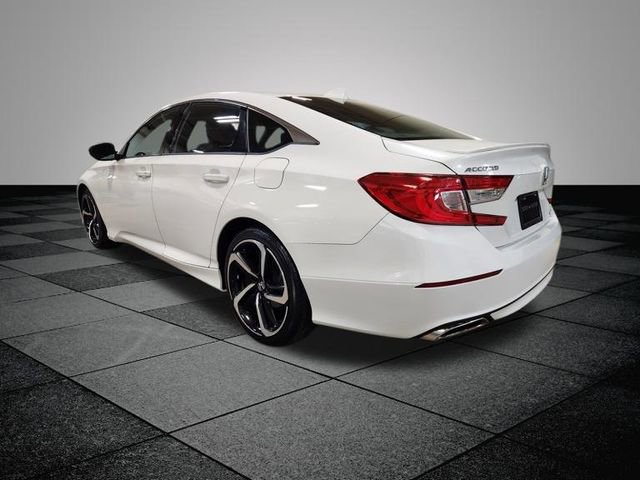 Used 2018 Honda Accord Sport image 6