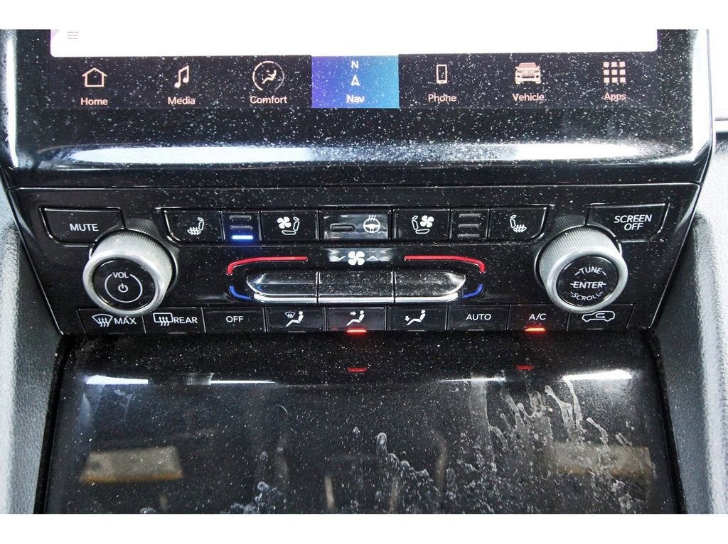 Used 2022 Jeep Grand Cherokee Overland RWD image 27