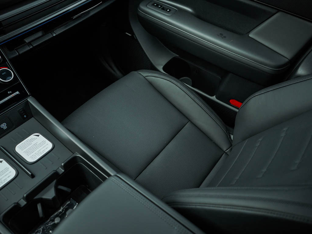 New 2026 Hyundai Santa Fe Calligraphy image 24