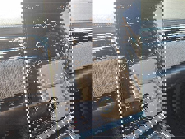 New 2026 GMC Sierra EV Elevation image 18