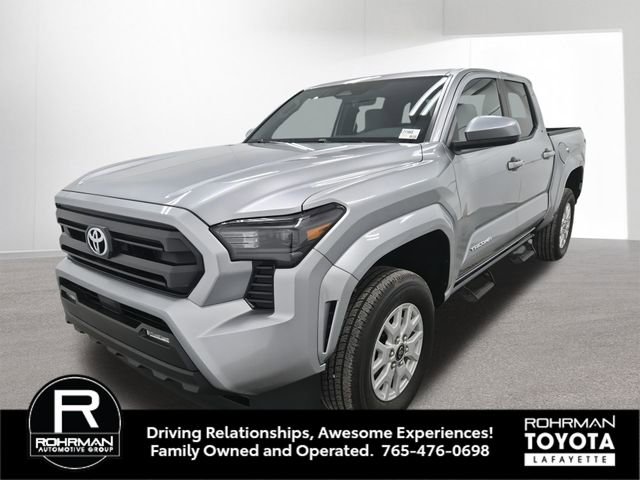 Used 2025 Toyota Tacoma SR5 AWD/4WD image 1