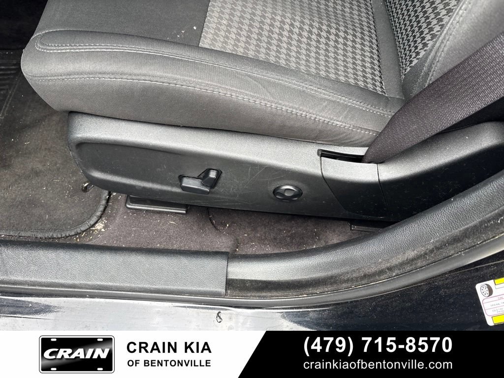 Used 2019 Dodge Charger GT w/ Navigation & Travel Group RWD image 12