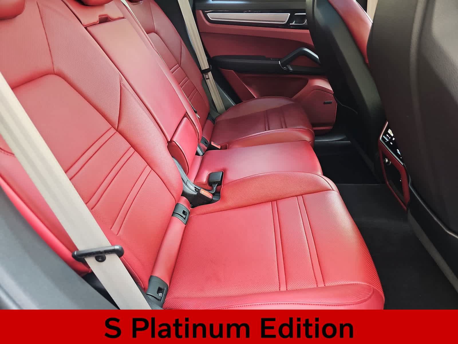 Used 2023 Porsche Cayenne S Platinum w/ Premium Package Plus AWD/4WD image 17