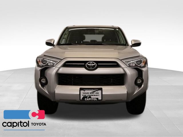 Used 2024 Toyota 4Runner SR5 AWD/4WD image 6