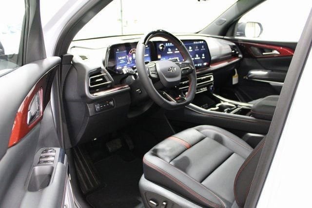 New 2026 Chevrolet Traverse RS image 2