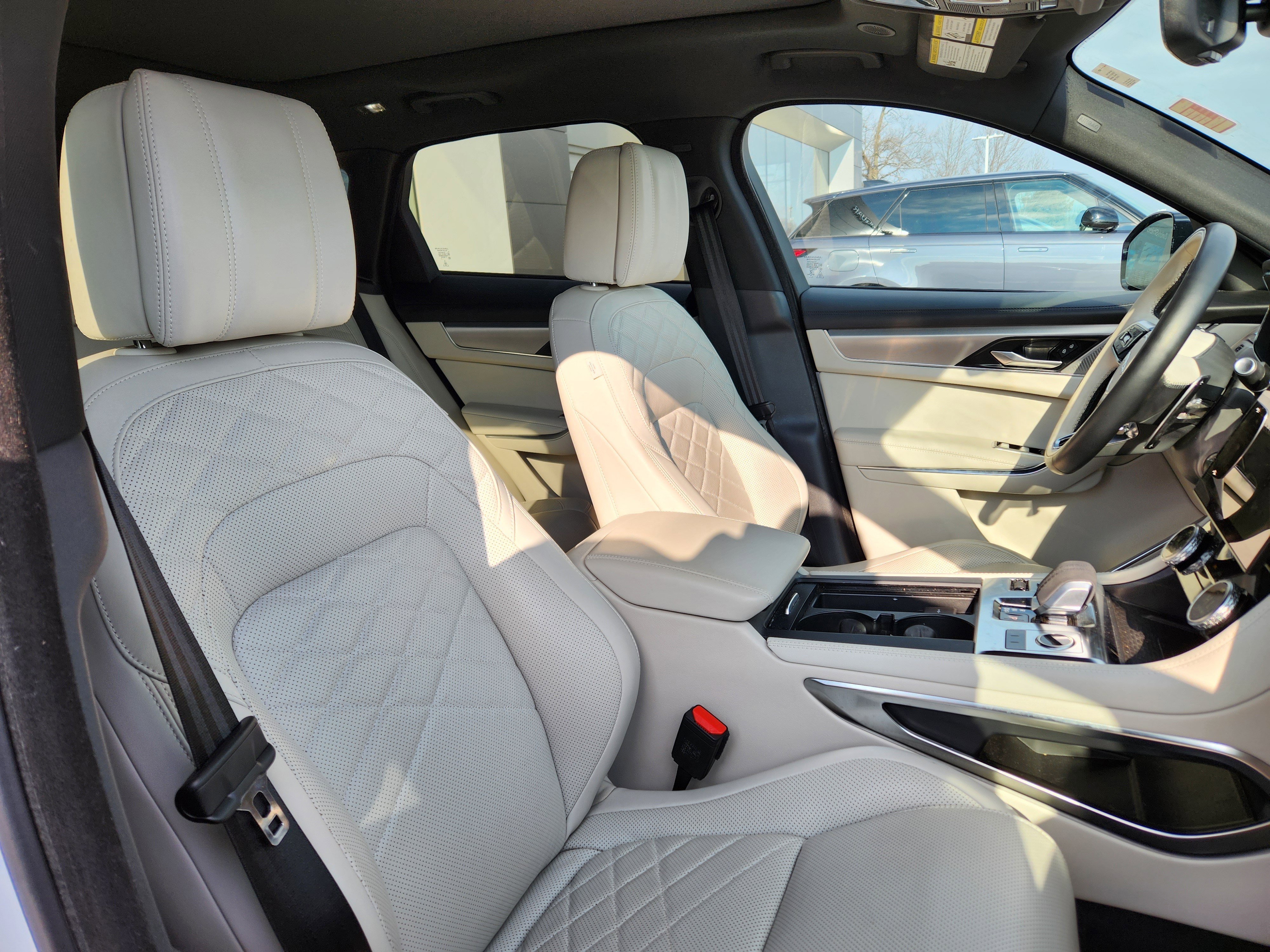 Certified 2023 Jaguar F-PACE S image 15