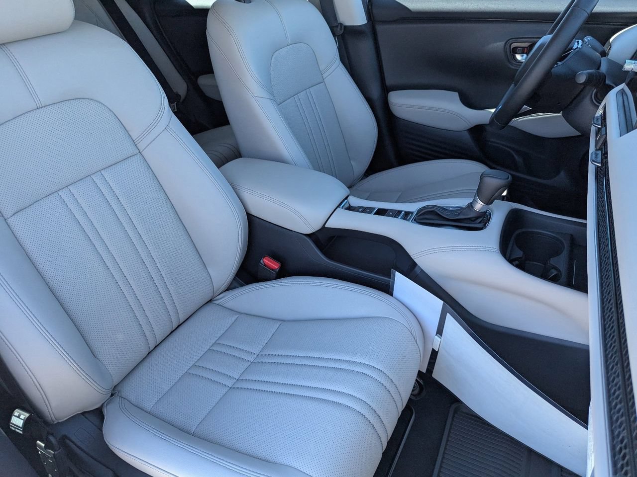 New 2027 Honda HR-V EX-L image 6