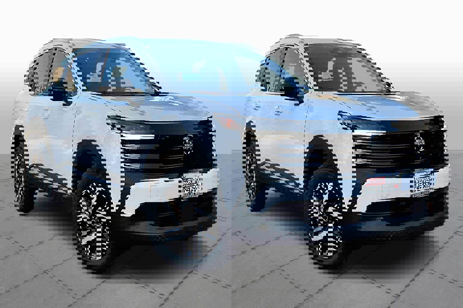 New 2026 Nissan Kicks SV image 2