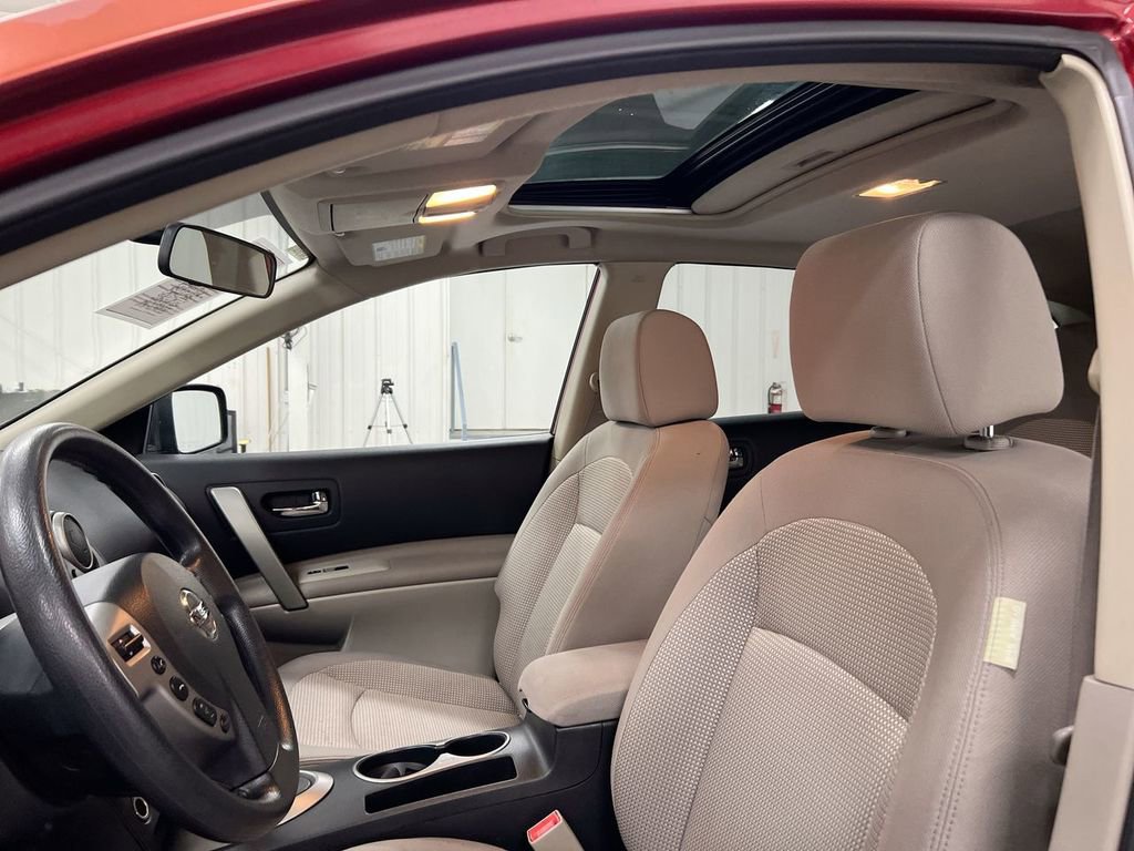 Used 2011 Nissan Rogue SV w/ Premium Pkg image 20