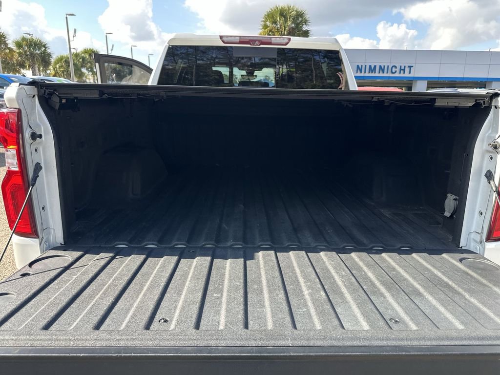 Used 2020 Chevrolet Silverado 1500 High Country w/ Technology Package image 23