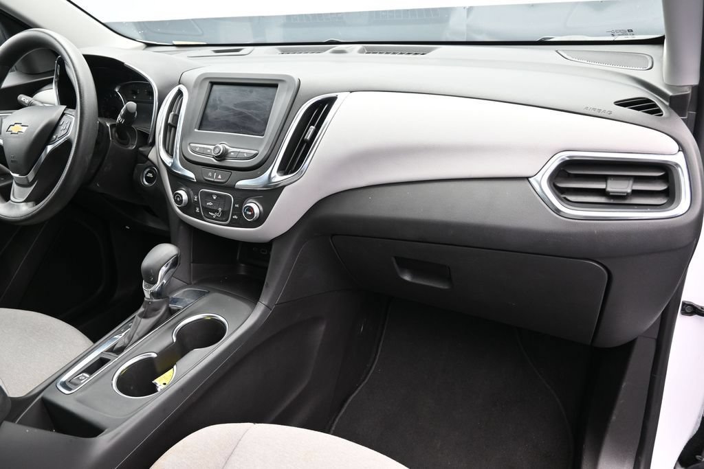 Used 2024 Chevrolet Equinox LS w/ LS Convenience Package FWD image 27