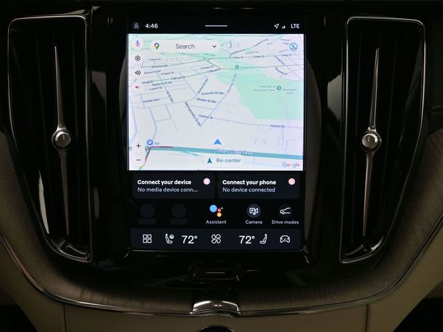 Used 2023 Volvo XC60 B6 Ultimate w/ Protection Package Premier image 14