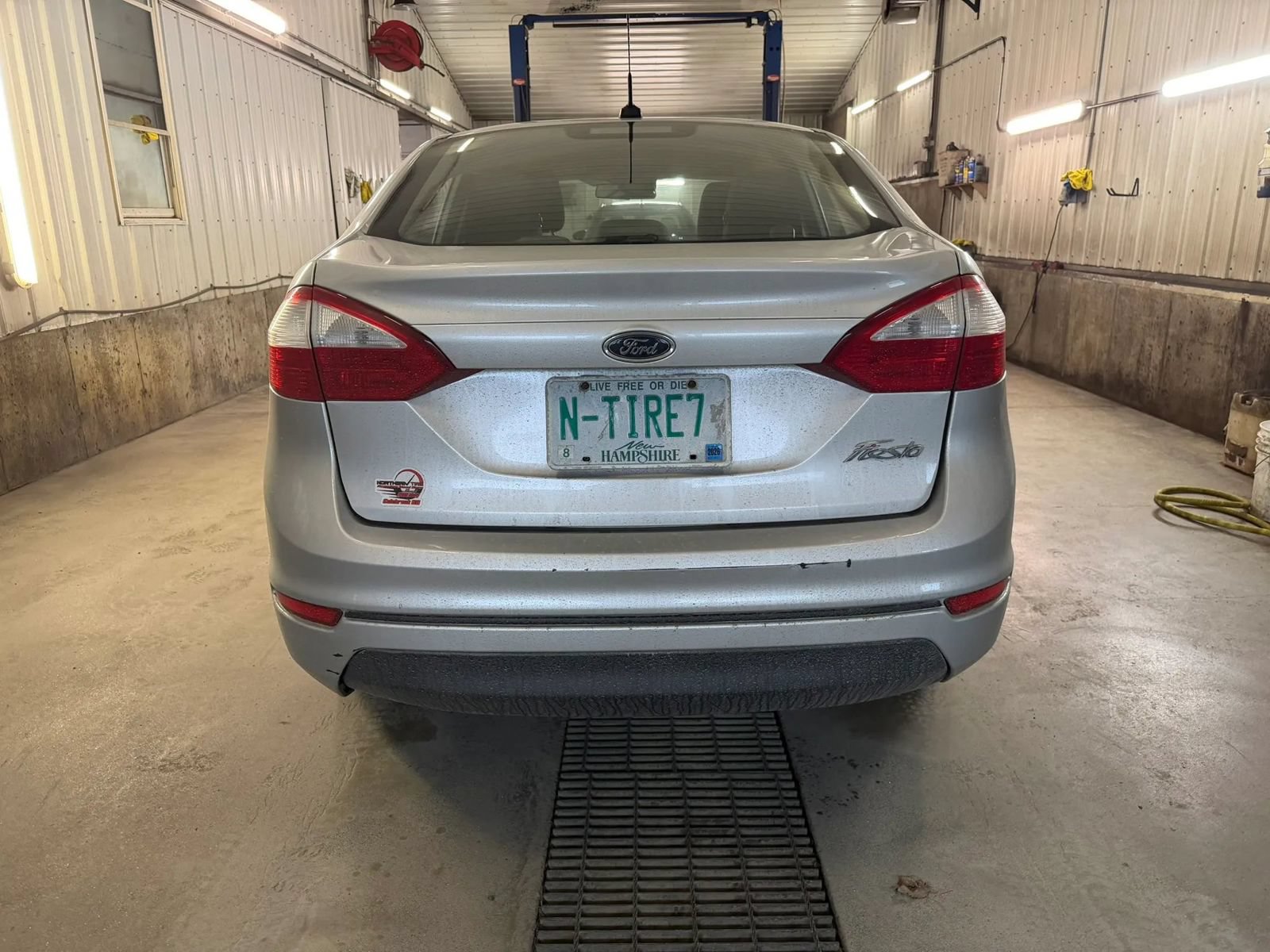 Used 2016 Ford Fiesta S FWD image 5