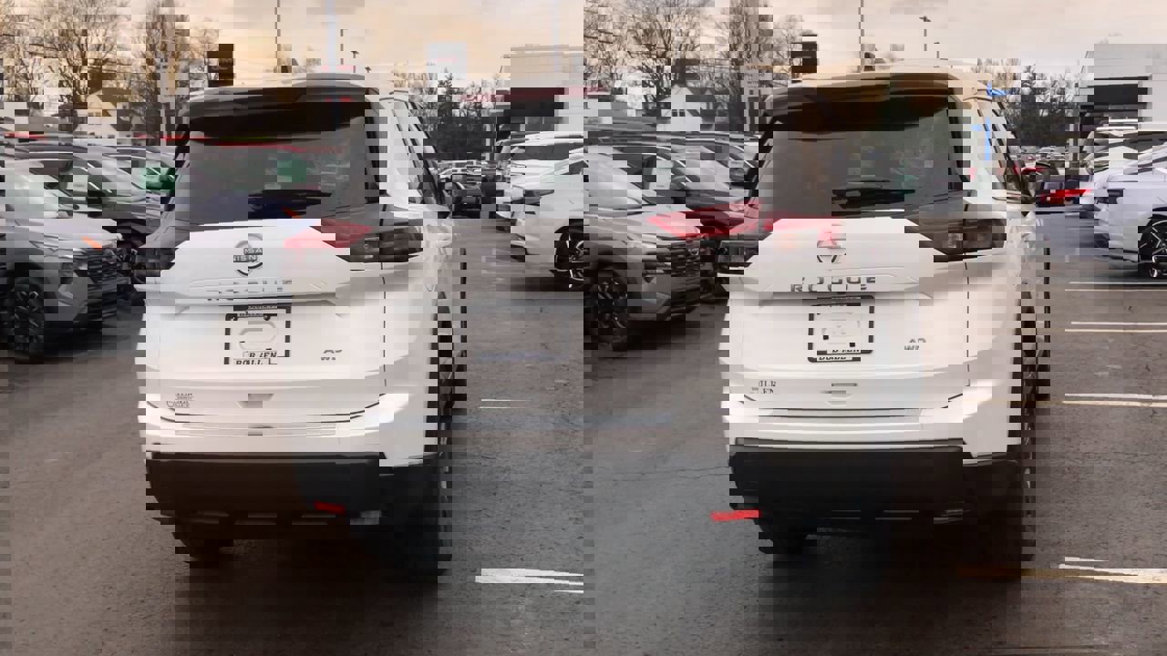 New 2026 Nissan Rogue SV w/ Cold Weather Package image 7