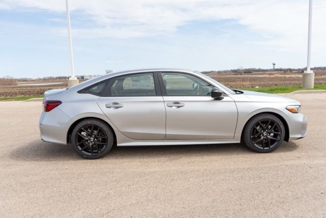 Used 2025 Honda Civic Sport image 8