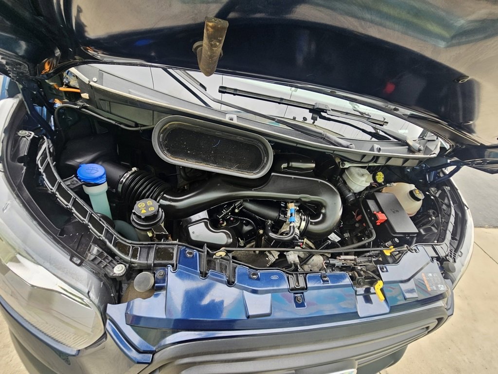 Used 2018 Ford Transit 250 148 High Roof image 25