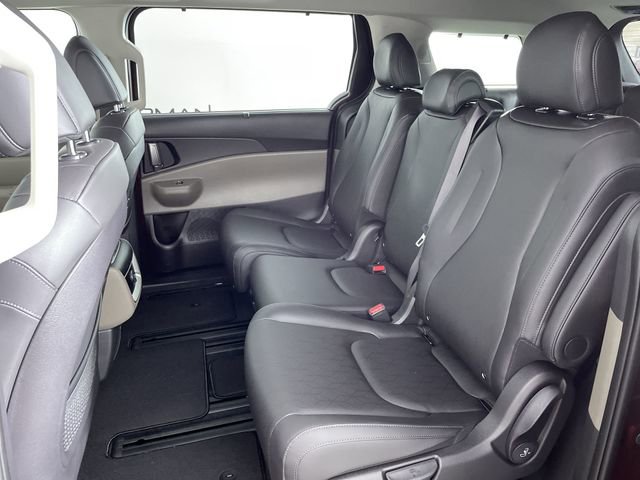 New 2026 Kia Carnival EX image 21
