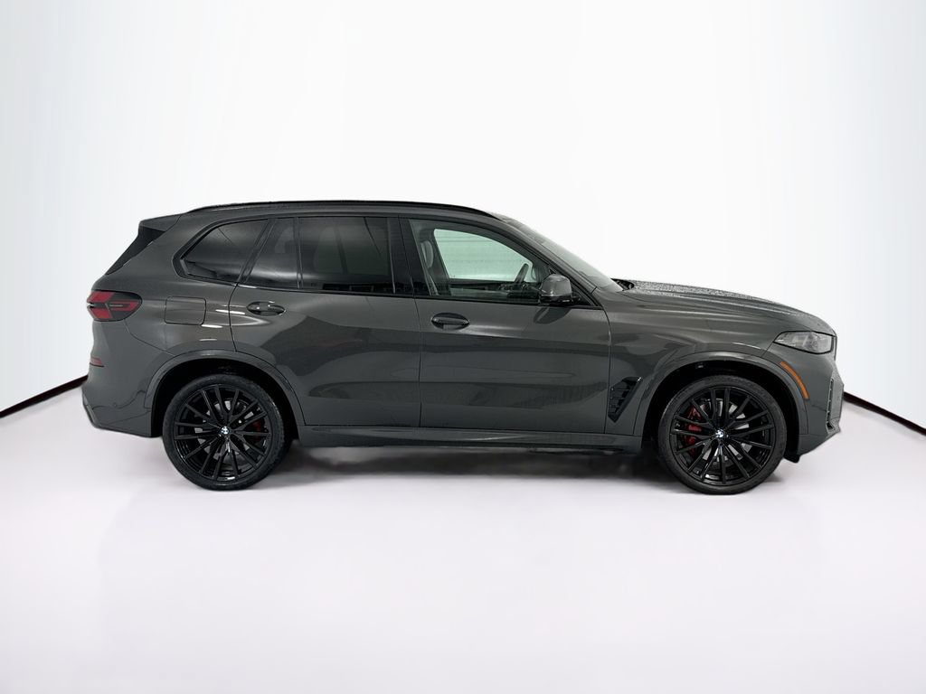 Certified 2026 BMW X5 xDrive40i w/ M Sport Package AWD/4WD image 4