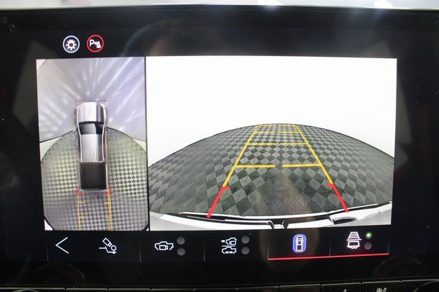 New 2026 GMC Canyon AT4X image 4