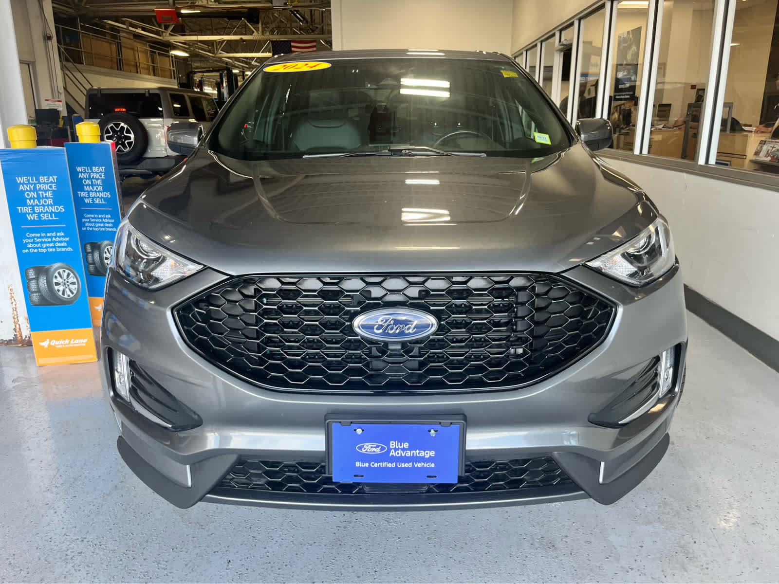 Certified 2024 Ford Edge ST-Line AWD/4WD image 5