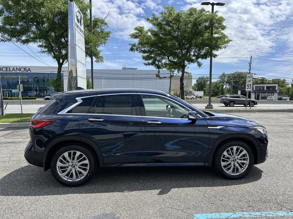 Certified 2023 INFINITI QX50 Luxe AWD/4WD image 9