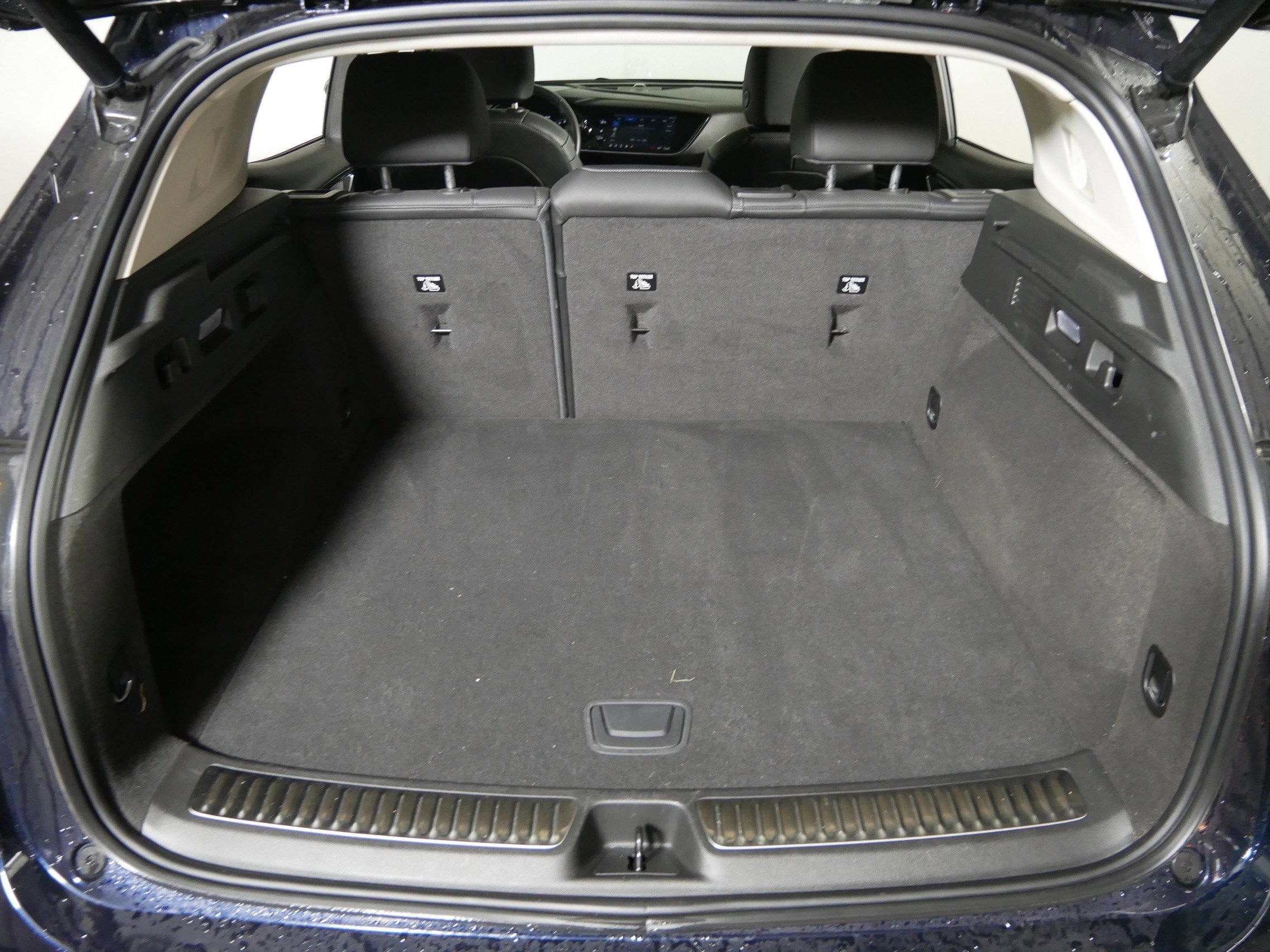 Used 2021 Buick Envision Essence image 18