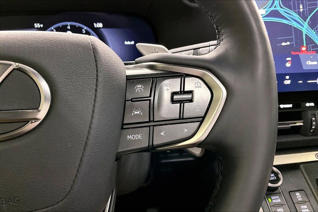 Used 2025 Lexus GX 550 image 25