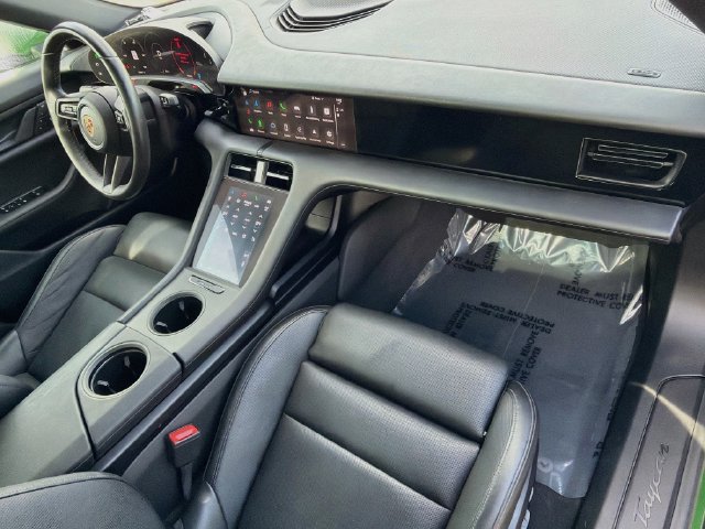 Used 2023 Porsche Taycan RWD image 14