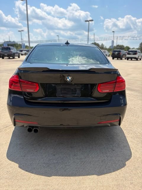 Used 2017 BMW 330i Sedan RWD image 4